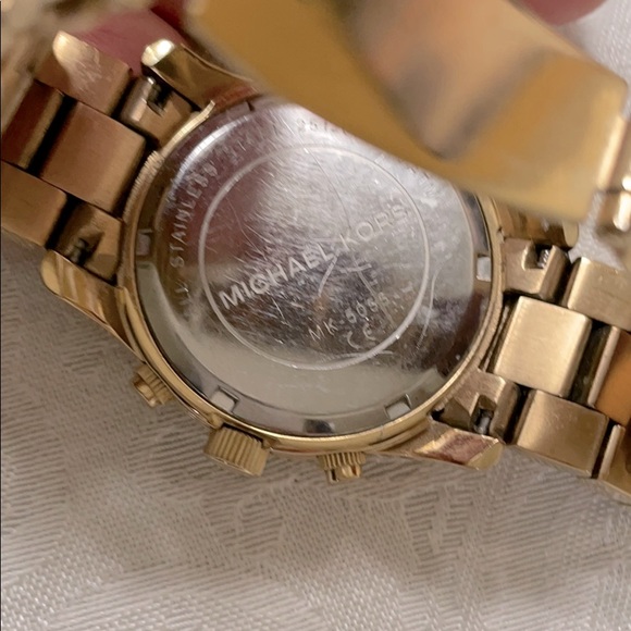 Michael Korean gold watch - Picture 4 of 5